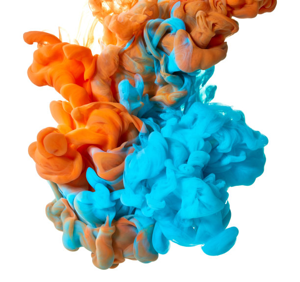 颜色滴入水中素材图片