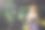 美丽的年轻女子骑着自行车在大自然中，篮子与鲜花和森林的背景，舒适愉快的照片在帽子图片下载