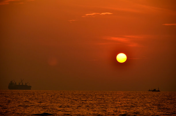 海与日落图片下载
