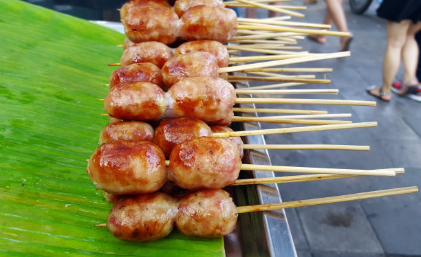 泰国香肠烧烤，是泰国的一种街头小吃图片下载