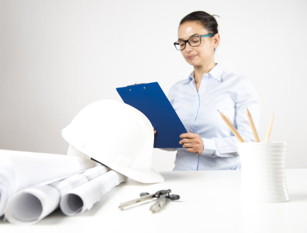 女性上班族图片下载