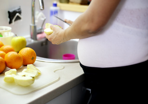 为孕妇做早餐图片下载