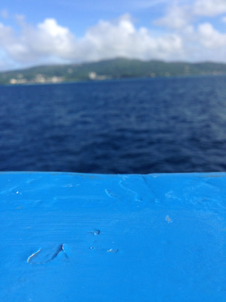 角度看蓝色的损害赔偿图片下载