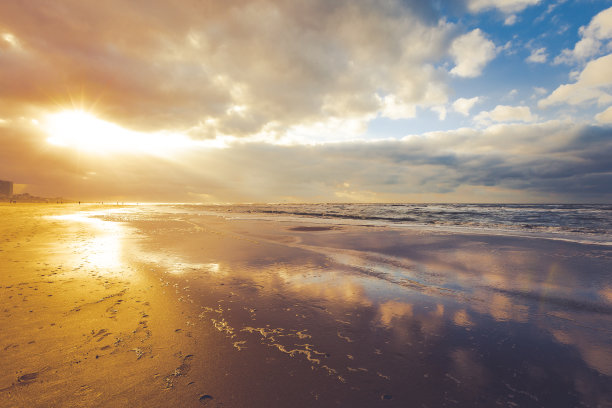 阳光和cloudscape素材图片