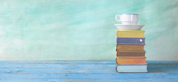 老书和一杯咖啡，图片下载