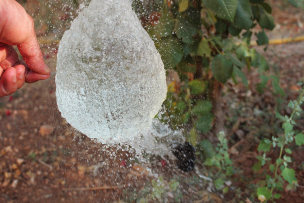 气球爆炸图片下载