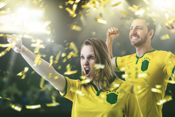 巴西球迷情侣庆祝素材图片