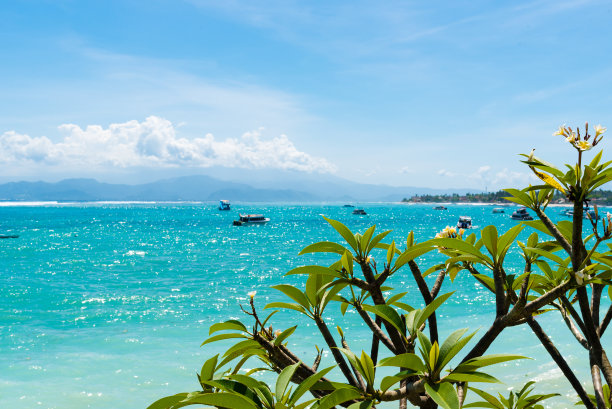 lebongan热带岛屿，印度尼西亚巴厘岛的热门景点之一图片下载