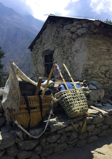 尼泊尔的篮子图片下载