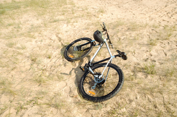 自行车一天图片下载