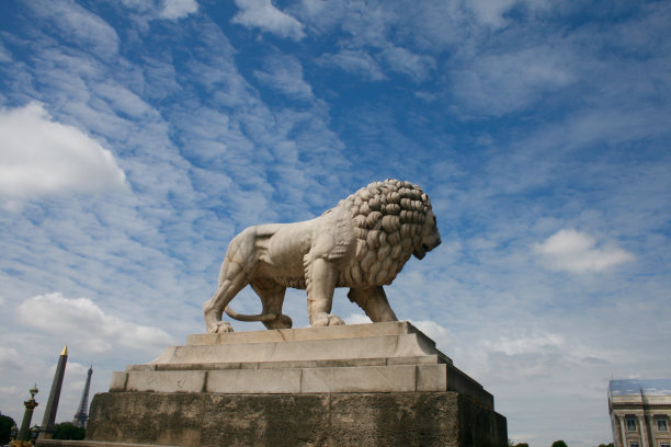 狮子雕像图片下载
