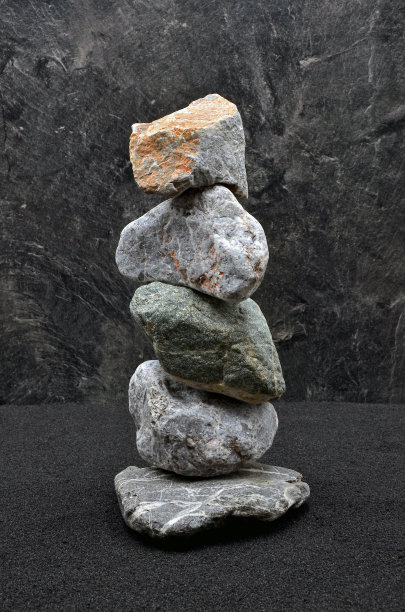 岩石上的石头特写镜头图片下载