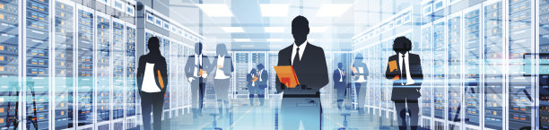 剪影人在数据中心机房主机服务器计算机信息数据库图片下载