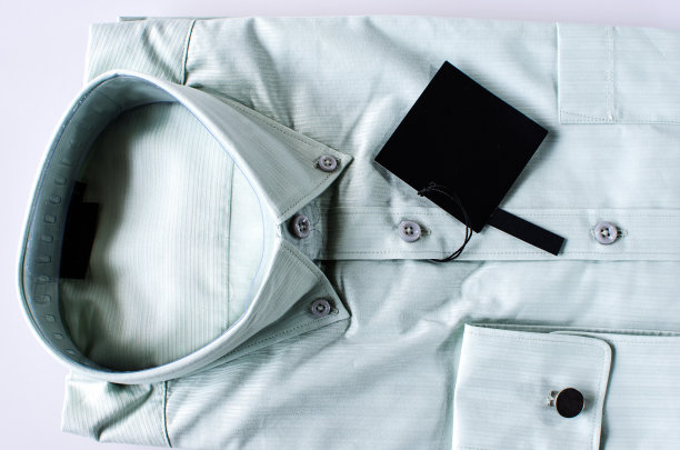 白色背景的新休闲衬衫图片下载