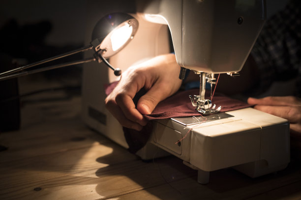 缝纫机特写图片下载