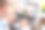 商务人员视频会议在笔记本电脑上素材图片