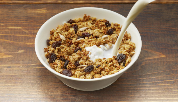 准备早餐图片下载