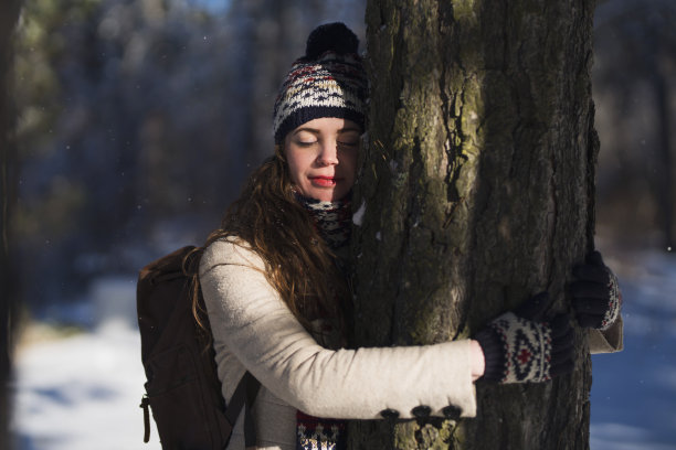热爱大自然的人图片下载