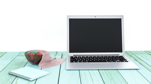 杯子里装着草莓的笔记本电脑图片下载