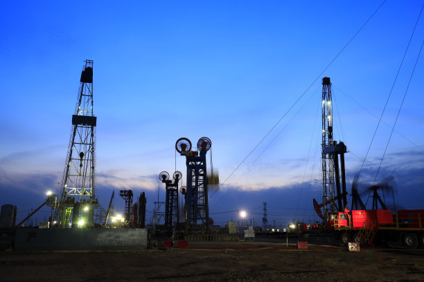 油田井架图片下载