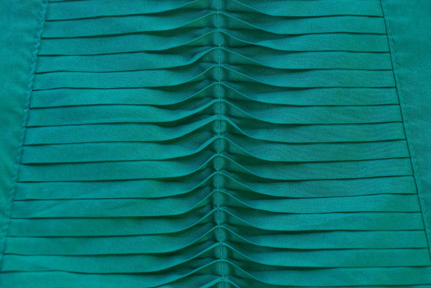 绿色质地的布料衣服图片下载