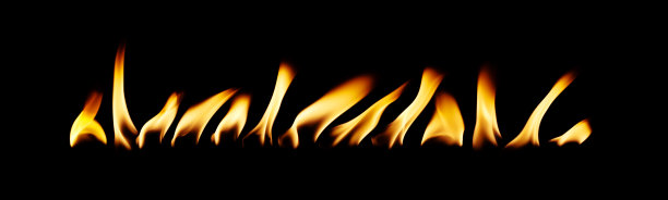 黑色背景上的火的纹理。素材图片