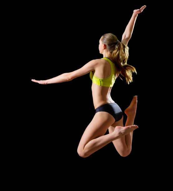 女子沙滩排球运动员(无网无球)图片下载