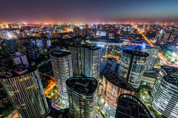 黄昏时分鸟瞰三里屯SOHO -城市线路素材图片