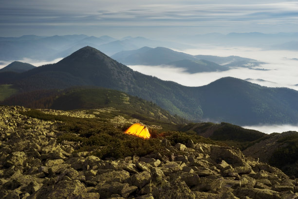 夜雾山图片下载
