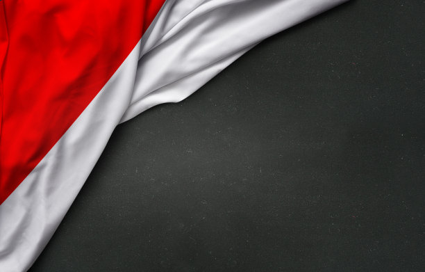 黑板上的印度尼西亚国旗图片下载