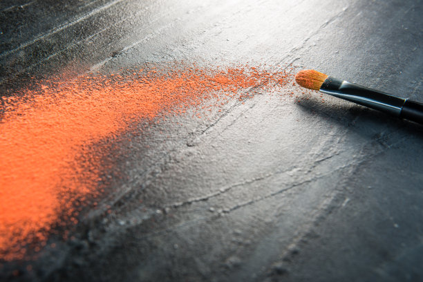 专业的眼影刷化妆工具图片下载