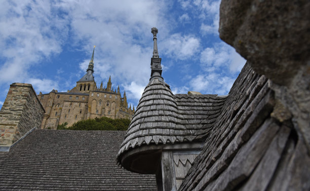 圣米歇尔山的屋顶图片下载