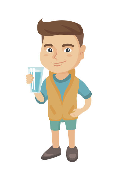 一个白人小男孩拿着一杯水图片下载