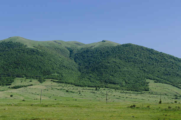 亚美尼亚的青山图片下载