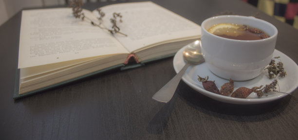 茶与书图片下载