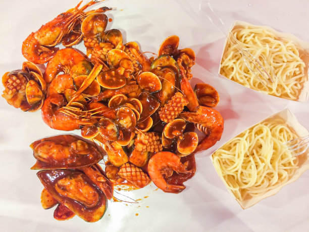 泰式香辣虾及什锦海鲜图片下载