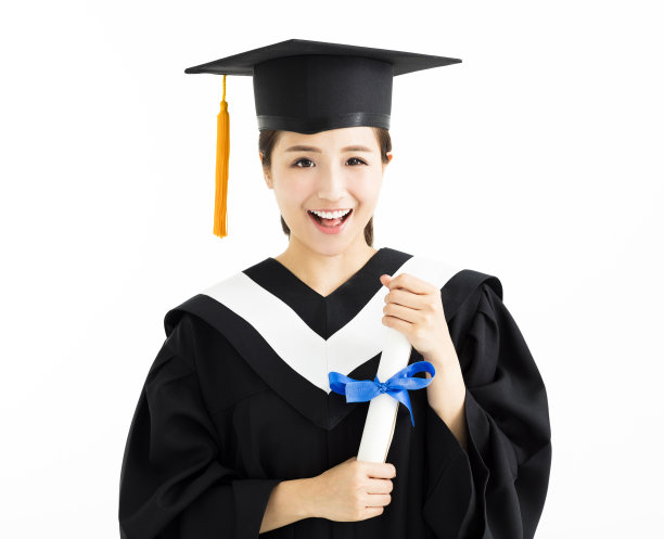 快乐的女研究生持有文凭图片下载