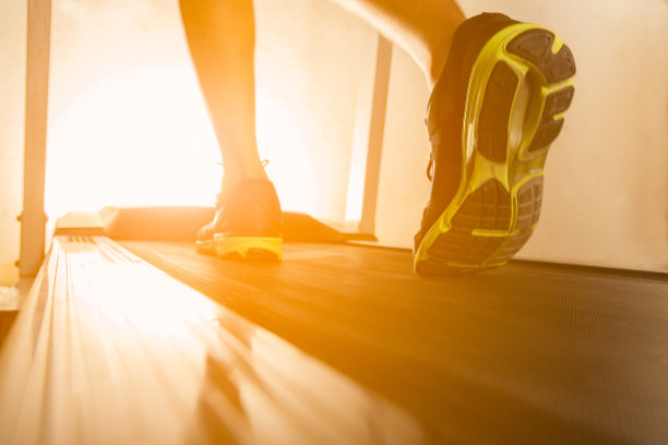 使用跑步机图片下载