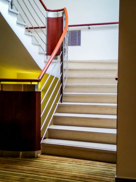 现代建筑中的楼梯图片下载