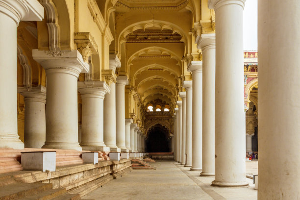 古老的Thirumalai Nayak宫殿内部景观图片下载