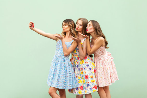 模特图片素材ID：310488288