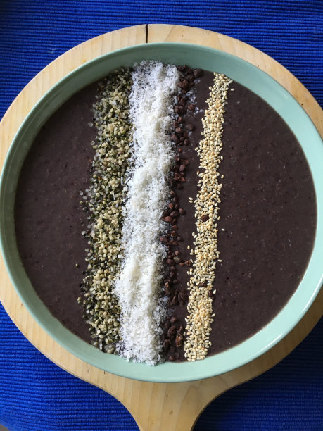 巧克力超级食物思慕雪图片下载