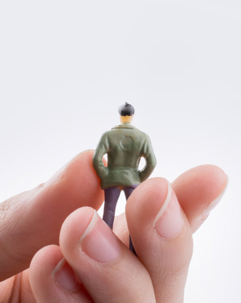 手握着一个身影图片下载