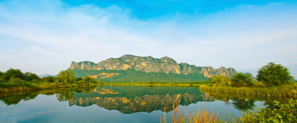 大的山图片下载