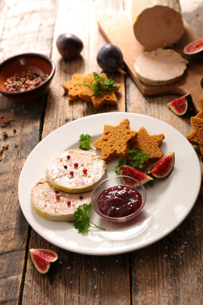 鹅肝，姜饼和无花果果冻图片下载