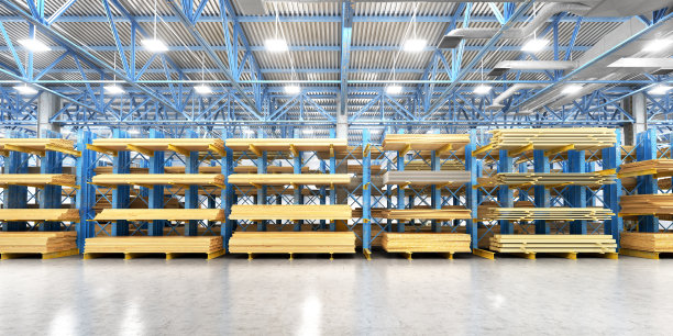 仓库有多种木材用于建筑和维修。交付的概念图片下载