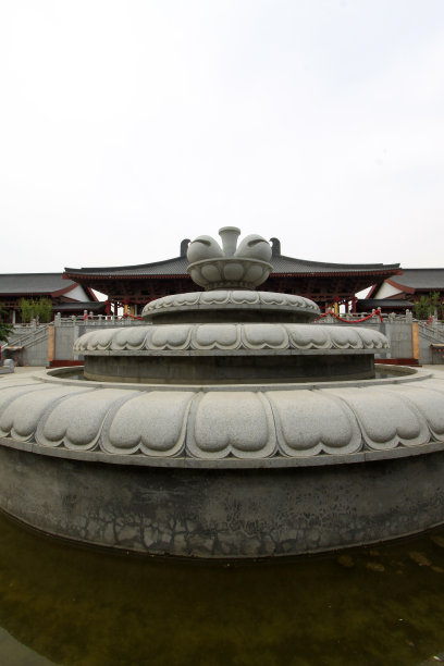 2014年5月10日，中国河北省唐山市兴国寺石雕素材图片