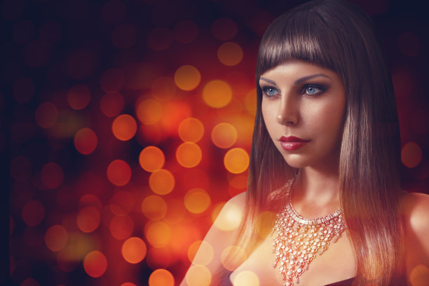 夜城里的年轻女子画像图片下载