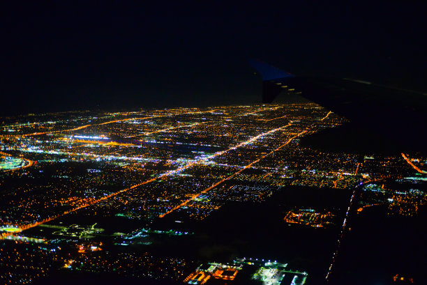 黑夜，城市之光图片下载