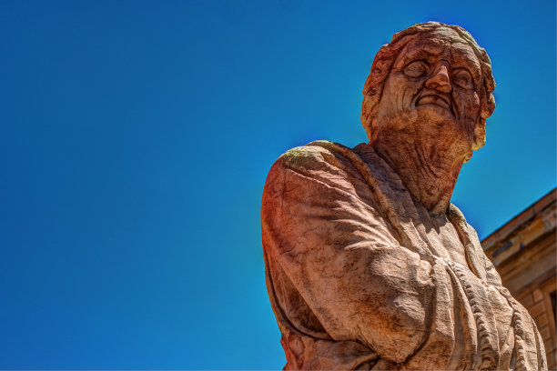 著名的耻辱喷泉在巴洛克比勒陀利亚广场，巴勒莫，西西里图片下载